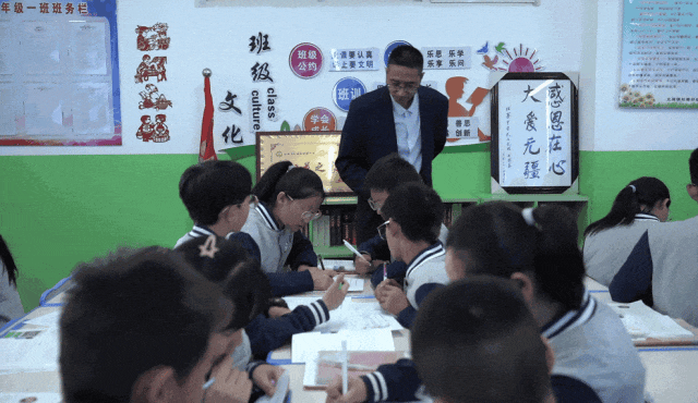 透过如视VR,学生们触碰到历史的温度
