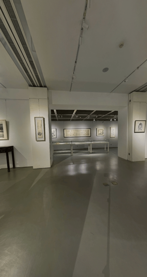https://vr-public.realsee-cdn.cn/release/pagepress/gvKDaNtX/uploads/38416cfb-a935-4c1a-a5d0-86fb573e41a3.gif